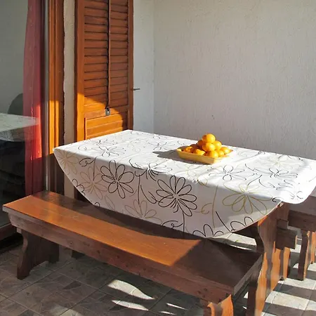 شقة Haus Lenic بيروغ